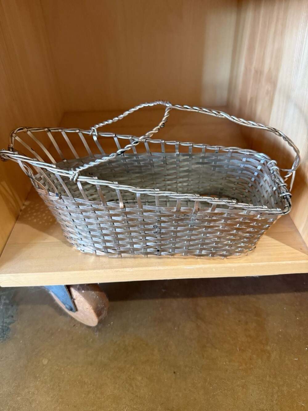 Vintage Silver Plated Woven Wire Wine Bottle Basket Caddy